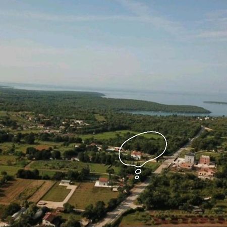 Apartman Anastazija Ровінь Екстер'єр фото
