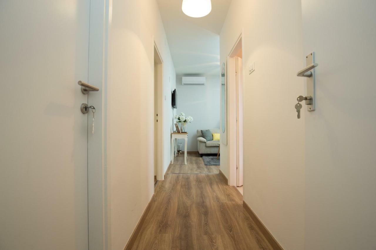 Apartman Anastazija Ровінь Екстер'єр фото