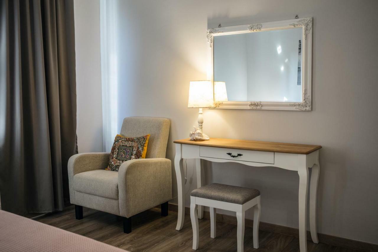 Apartman Anastazija Ровінь Екстер'єр фото
