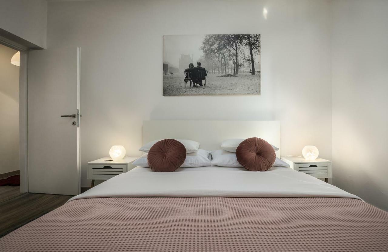 Apartman Anastazija Ровінь Екстер'єр фото